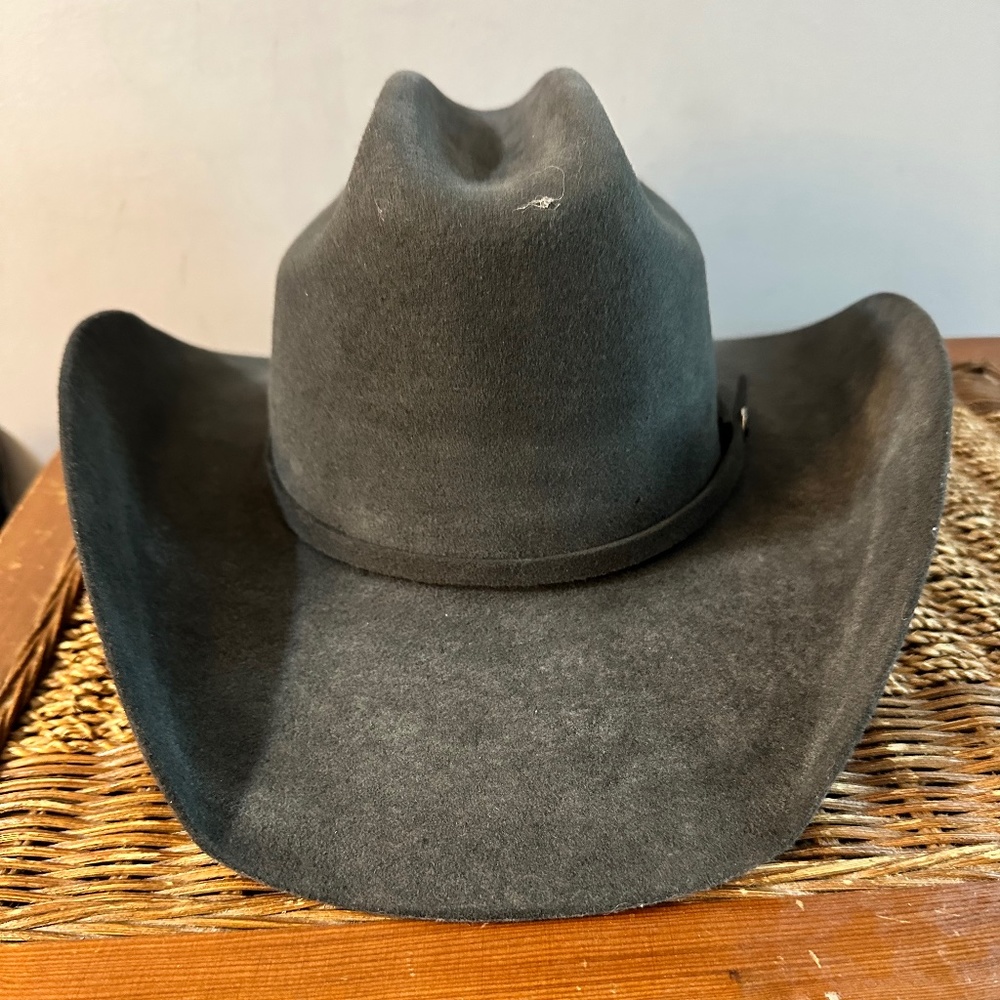Gone Country Rip (Yellowstone) hat 7 1/4”